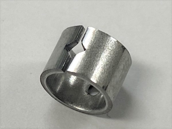 SPCC製　車載用ブッシュ